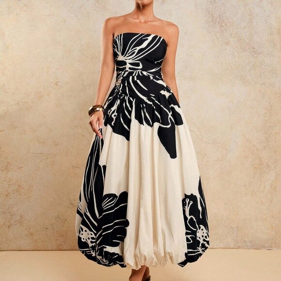 Dresses & Skirts - Black And White Elegant Women's Ruched Printed Dress